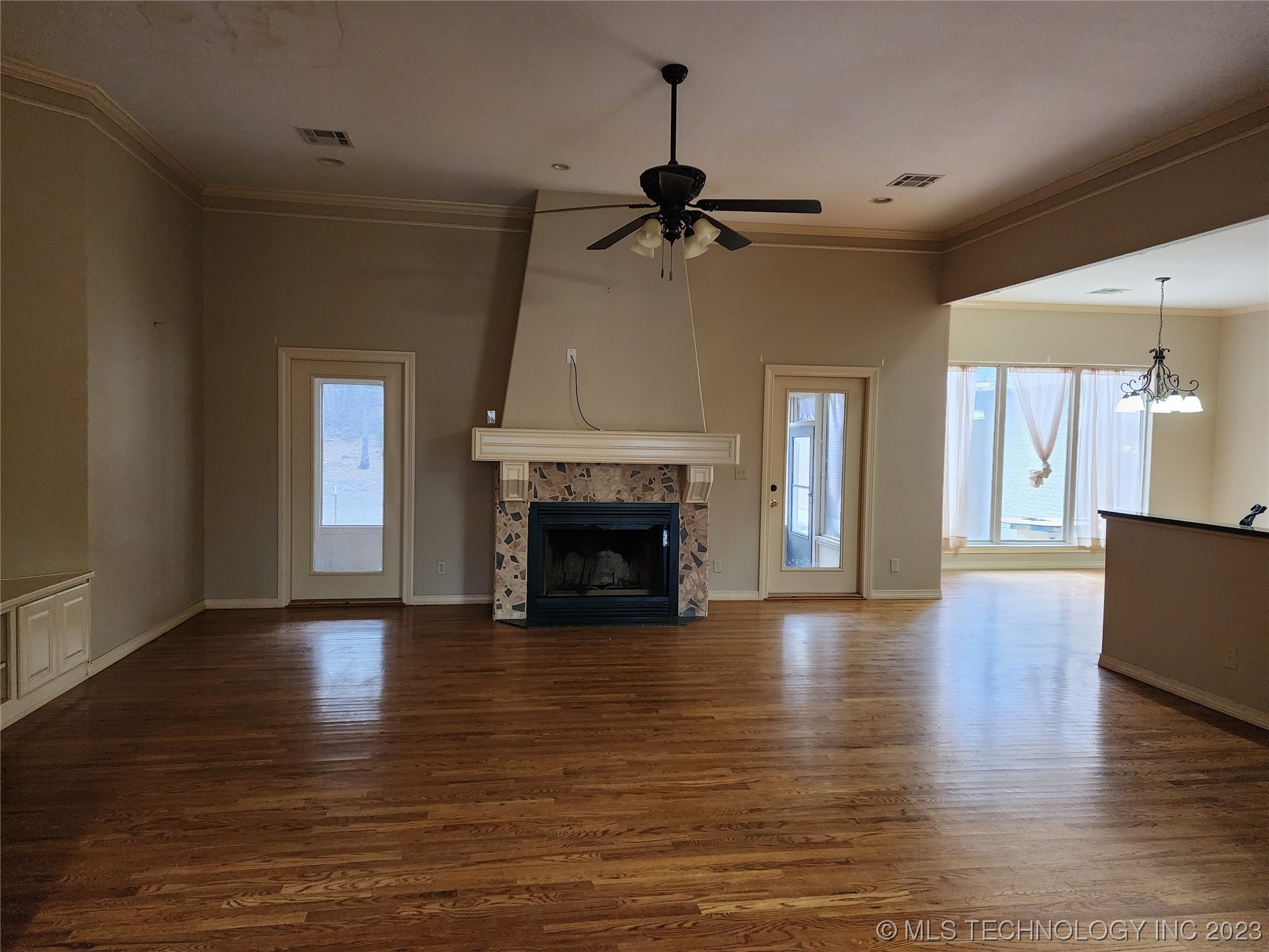 Photo 7 of 50 of 4767 W Munson Road house