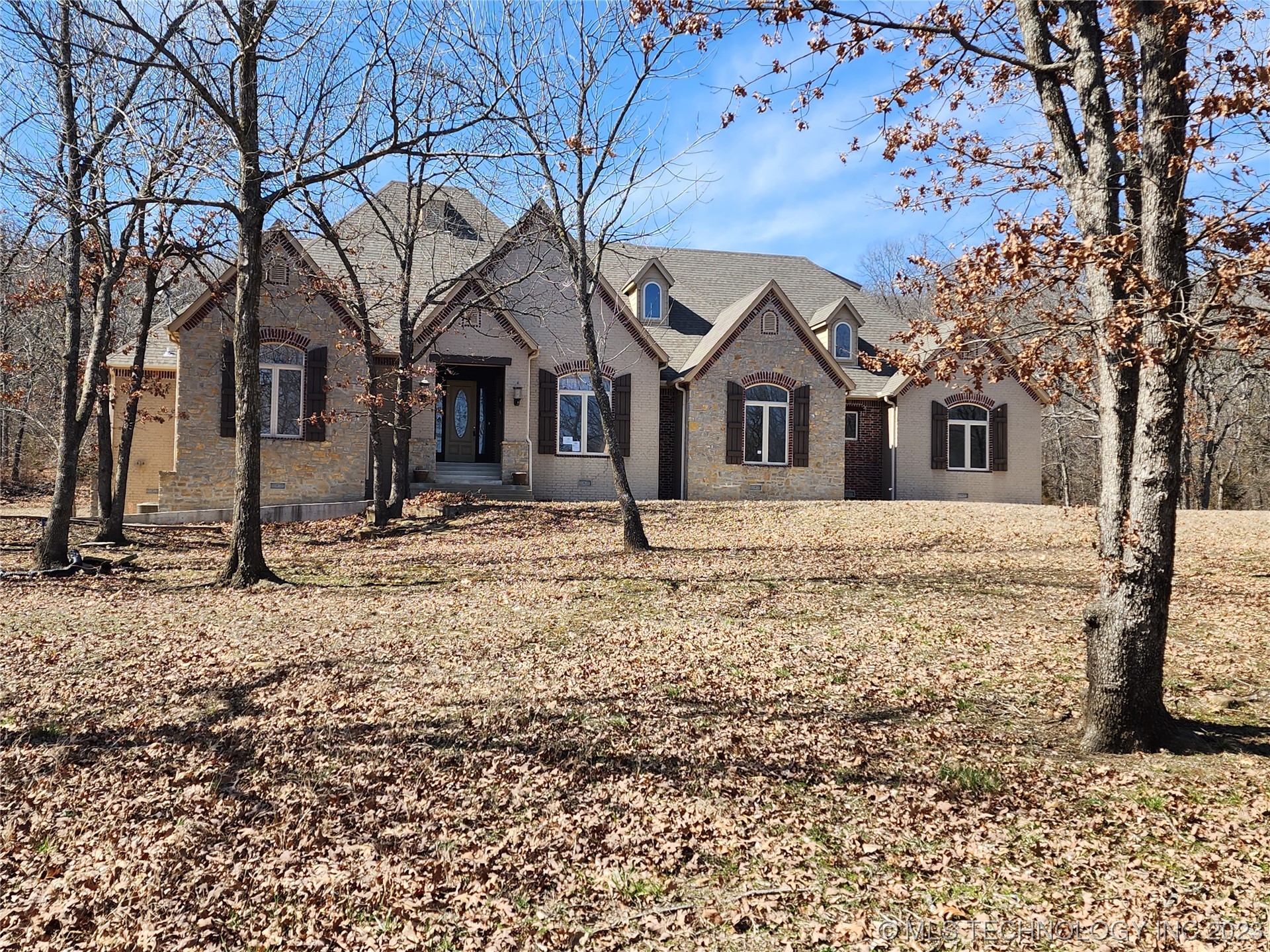 Photo 2 of 50 of 4767 W Munson Road house