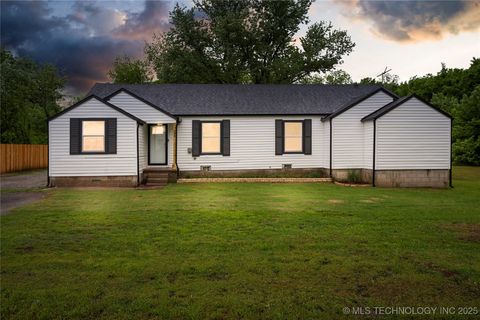 MLS: 2510952