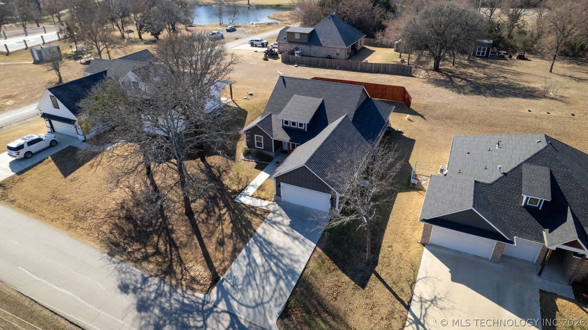 11845 Oak Ridge Drive