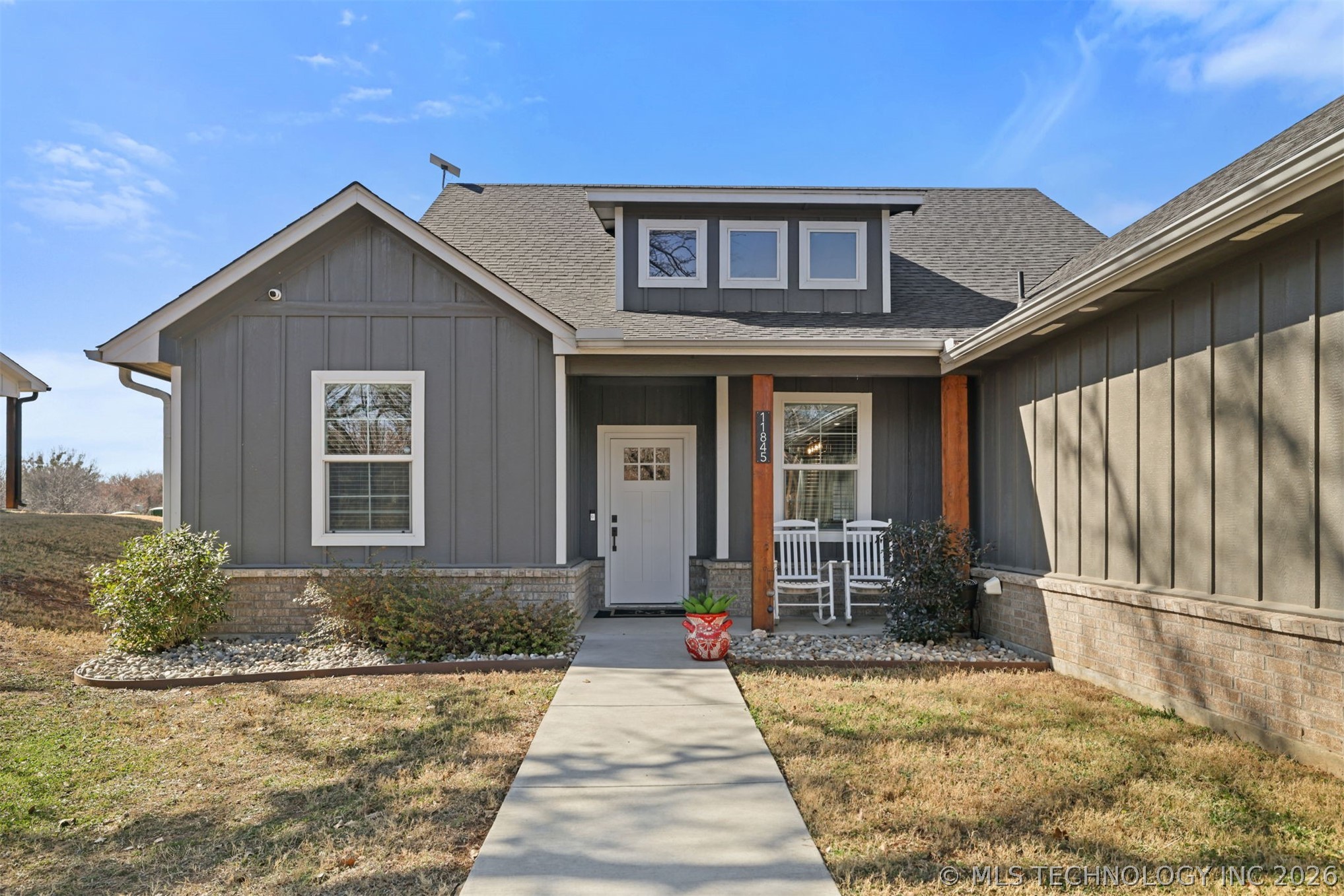 11845 Oak Ridge Drive