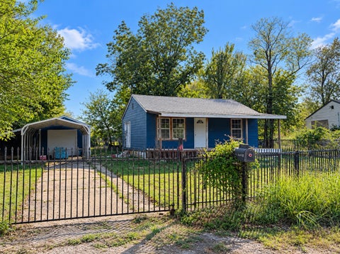 Photo of 1604 E 63rd Street N, Tulsa, OK 74136 (MLS # 2637400)