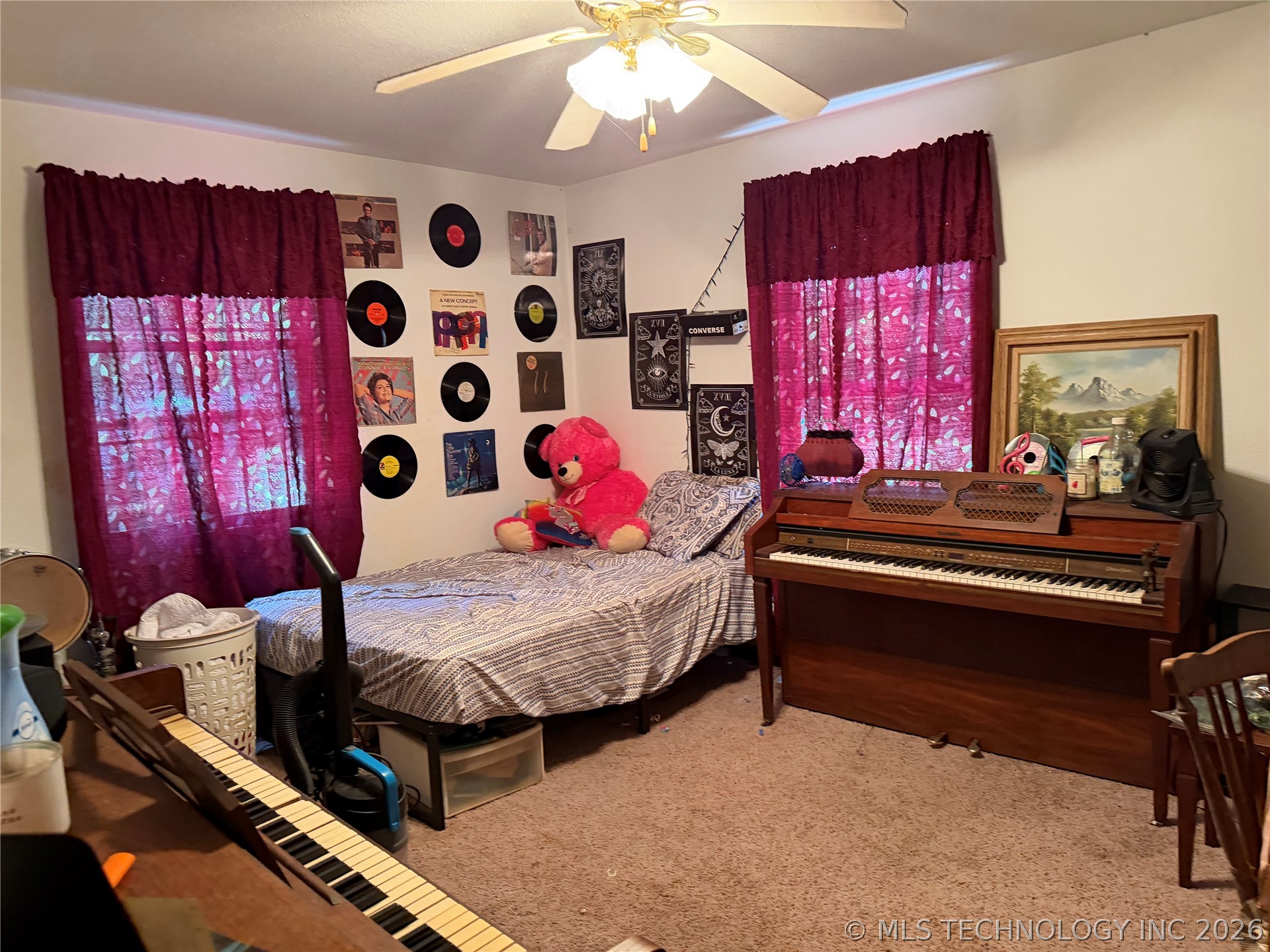 5300 W Acorn Street