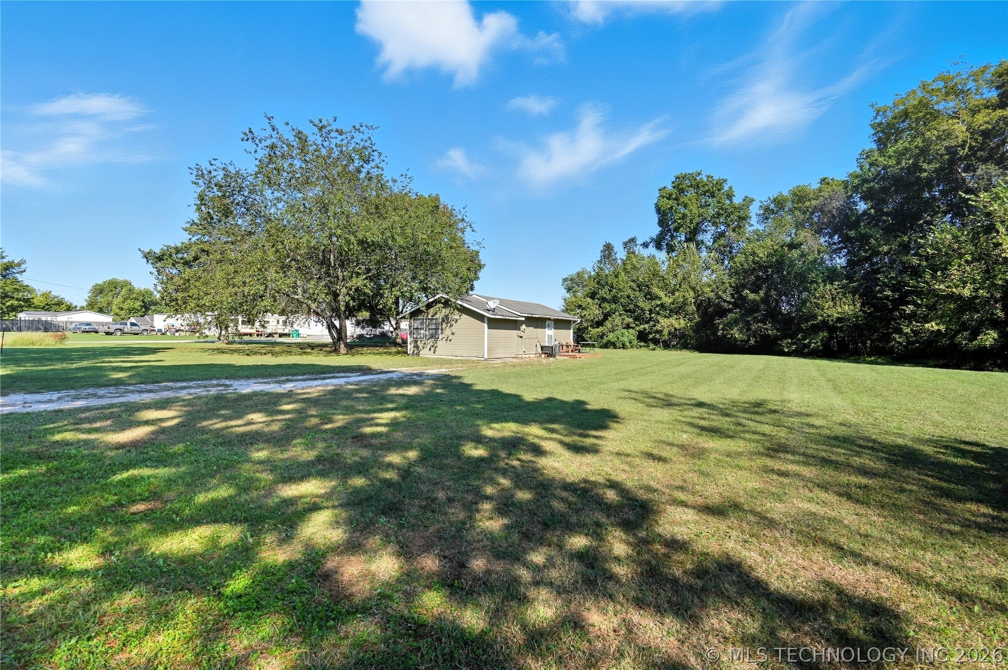 Photo 1 of 32 — 63176 E 282 Road, Grove, OK 74344