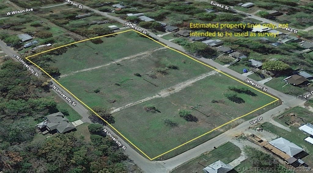 Photo 1 of 10 — 1301 N University Street, Seminole, OK 74868
