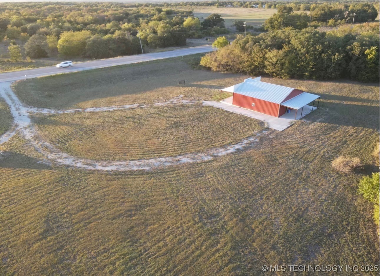 7468 S Highway 377
