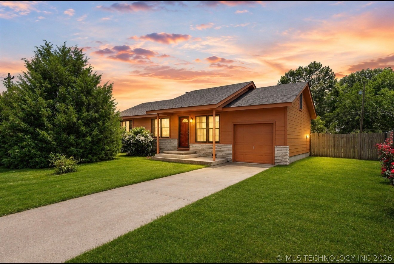 Photo 1 of 29 — 705 W Hartford Place, Broken Arrow, OK 74012