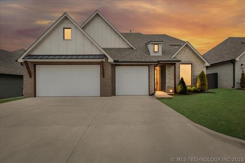 Photo of 10209 E 121st Place S, Bixby, OK 74008 (MLS # 2607797)