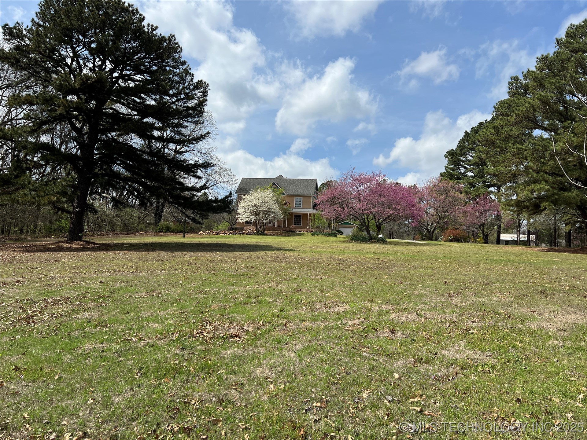 3075 Sawmill Road