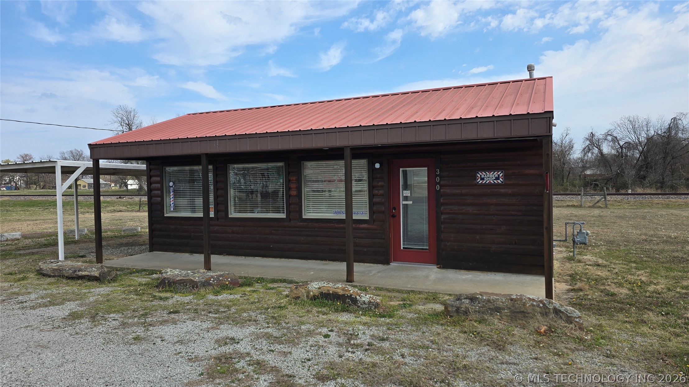 Photo 1 of 28 — 300 S Front Street, Eufaula, OK 74432