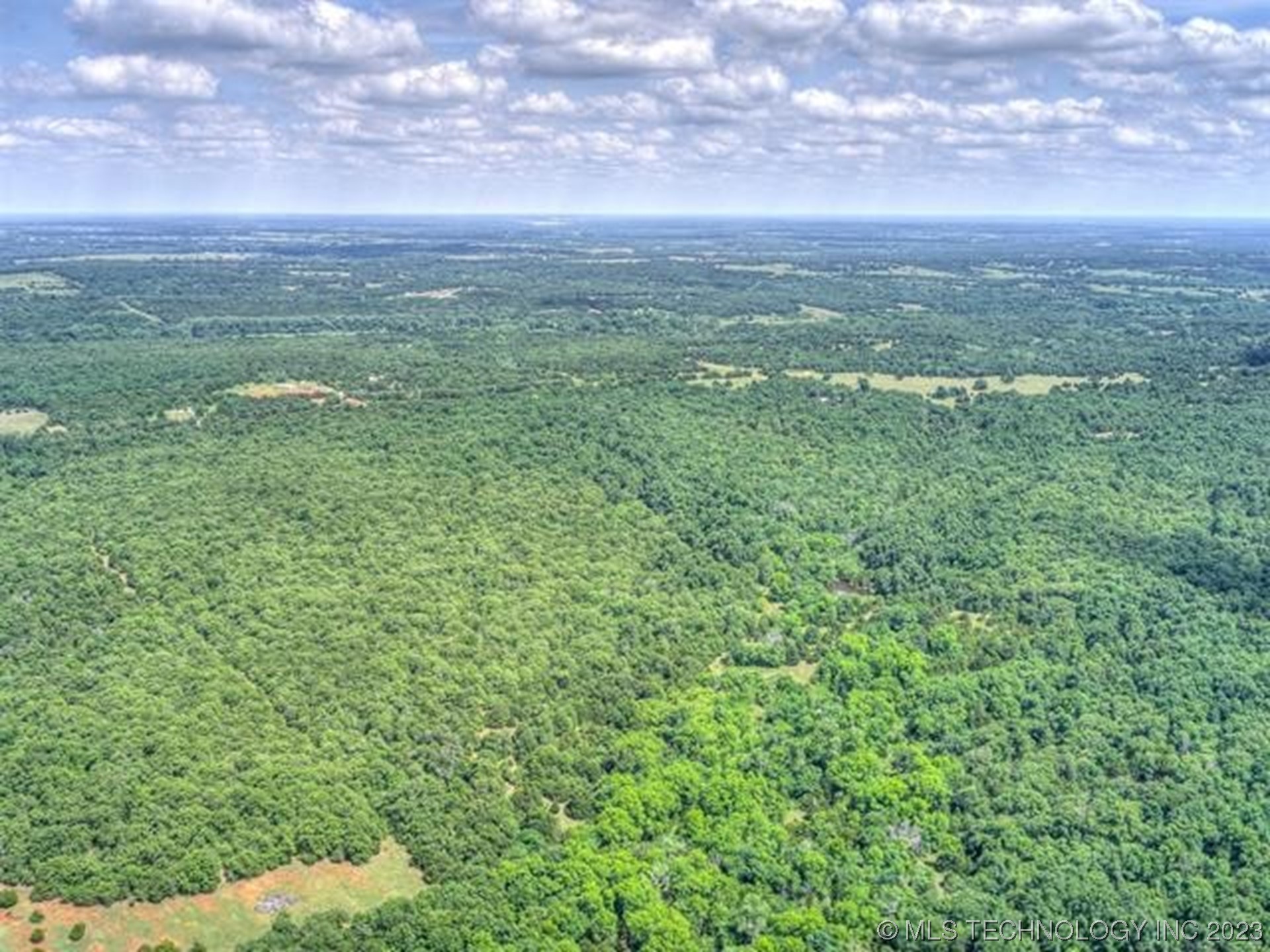 Photo 11 of 31 of 80 N 3310 Road land
