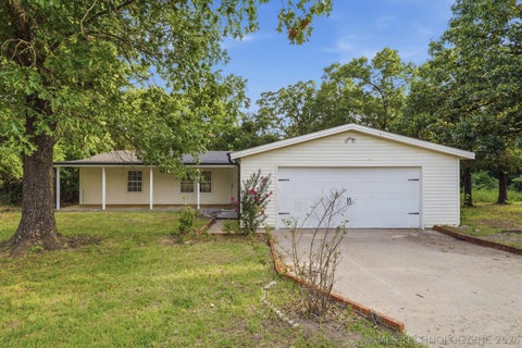 Photo of 20601 E 440 Road, Claremore, OK 74017 (MLS # 2626173)