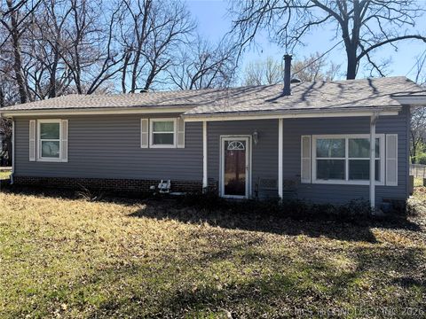 8861 Apple Street Kingston OK 73439