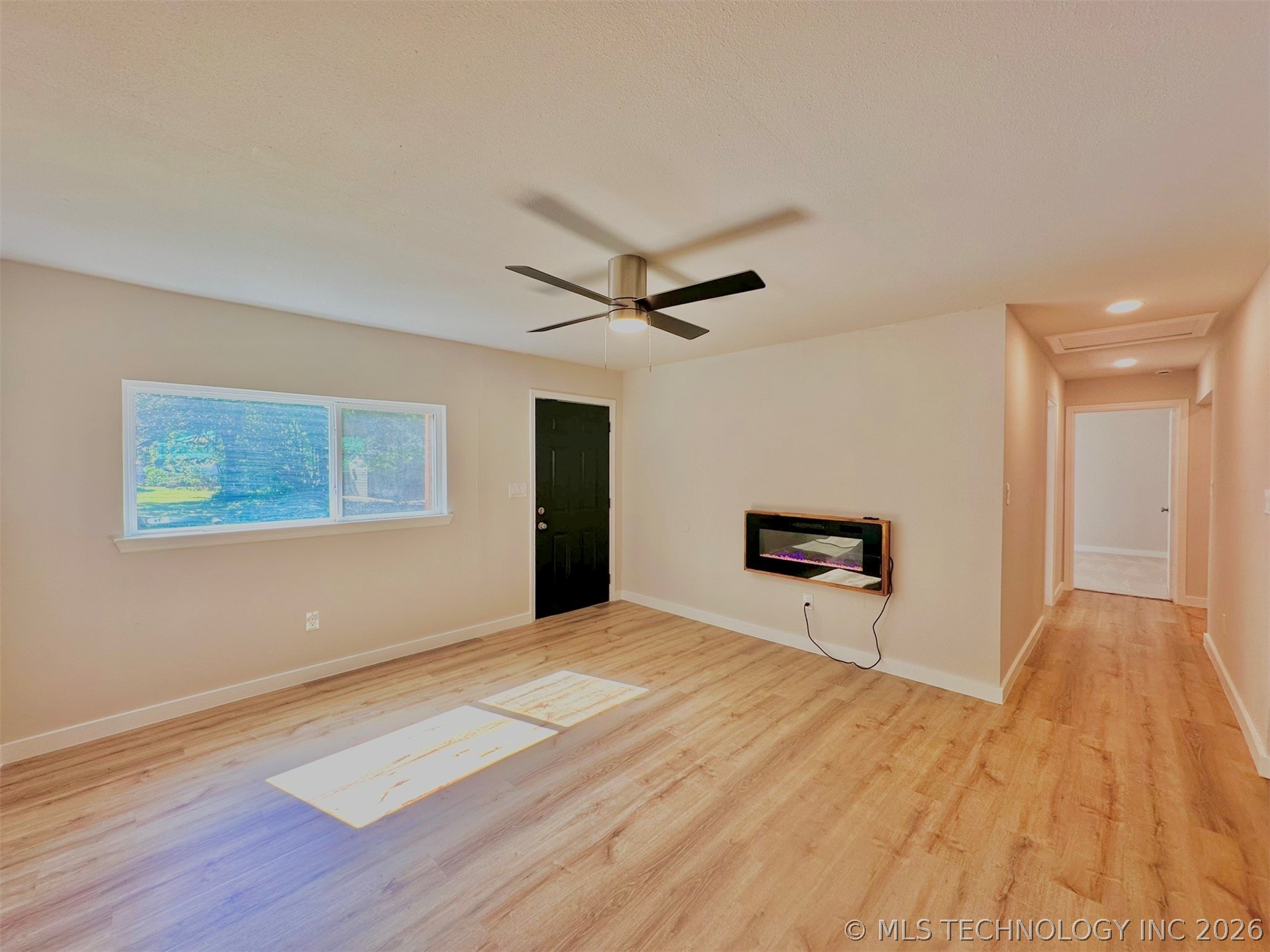 411 S 15th