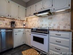 2201 June Hill Road