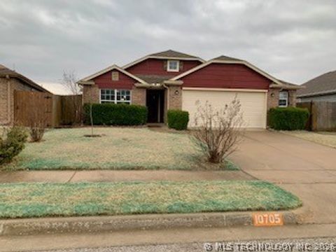 Photo of 10705 N 154th EastAvenue, Owasso, OK 74055 (MLS # 2607959)