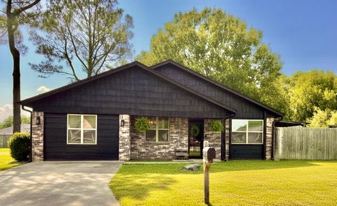 Photo of 5431 Roadrunner Drive, Durant, OK 74701 (MLS # 2636345)