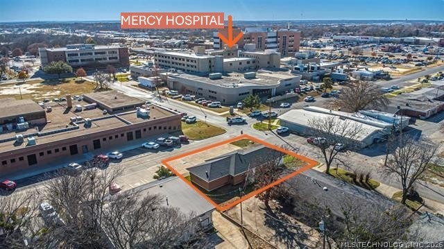 Photo 1 of 40 — 925 15th Avenue NW, Ardmore, OK 73401
