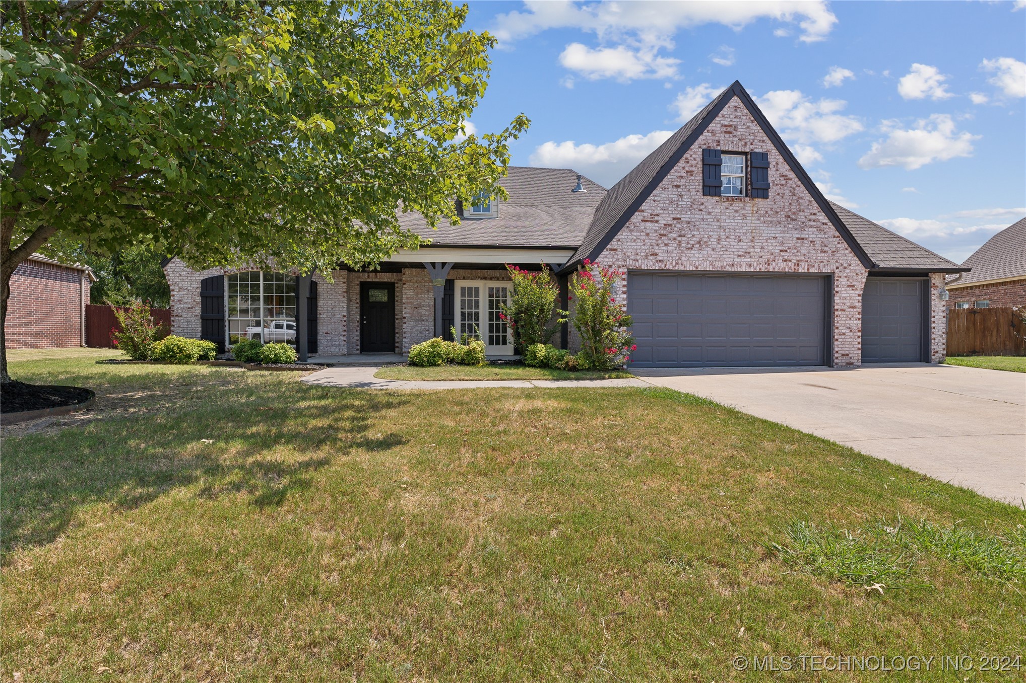 View Owasso, OK 74055 house