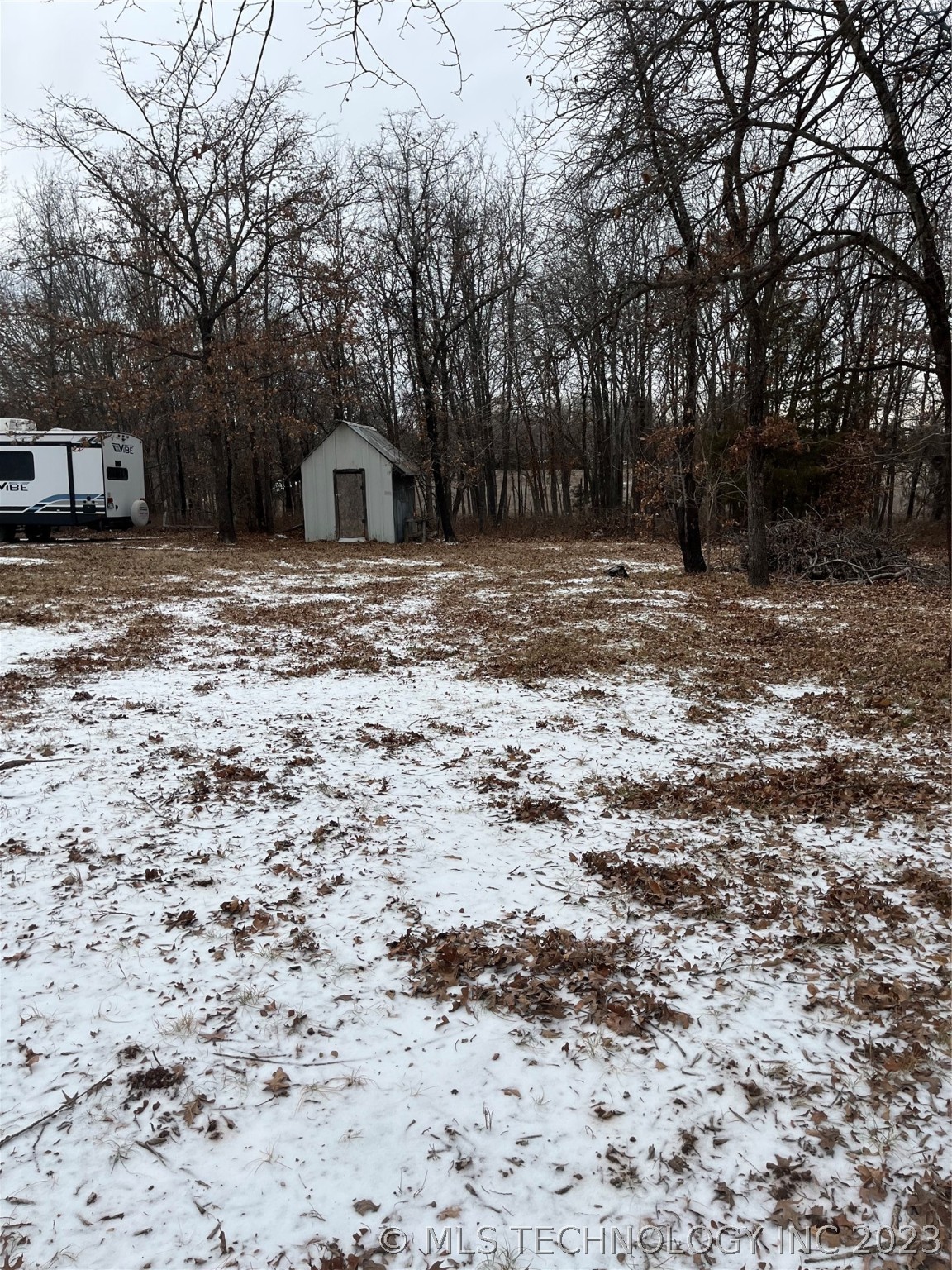 Photo 12 of 16 of 15233 S 283rd WestAvenue mobile home