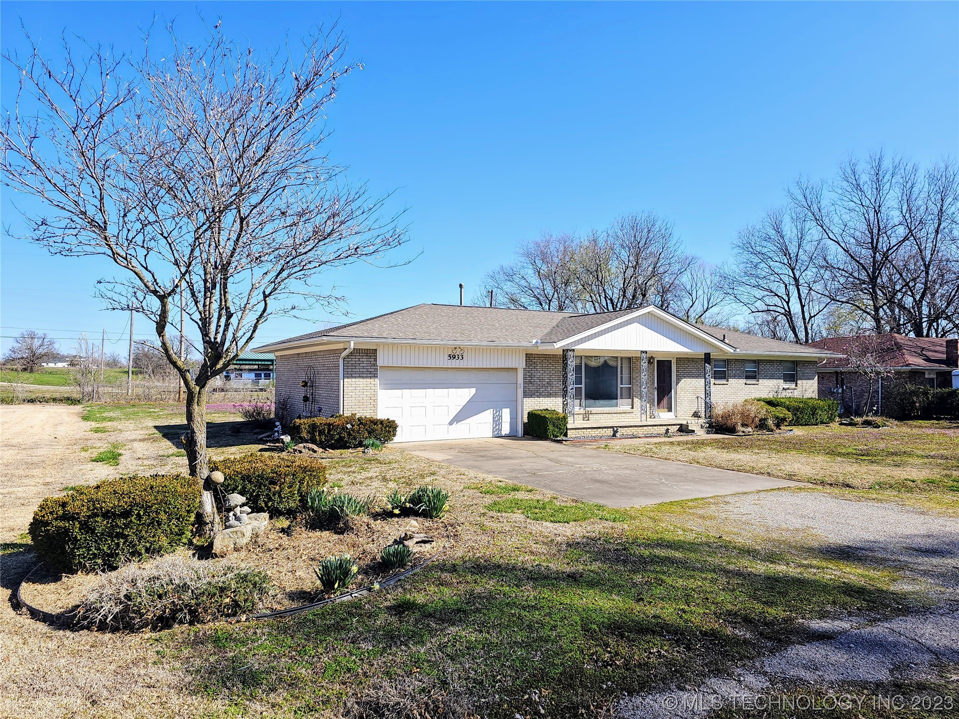 Photo 1 of 6 of 5933 W 37th Street house