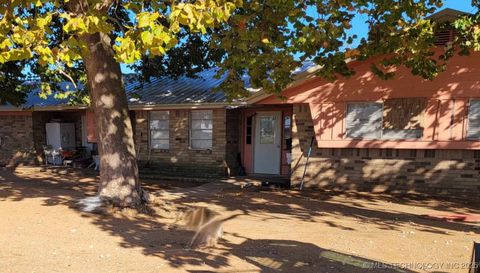 6294 S Hwy 377 Kingston OK 73439