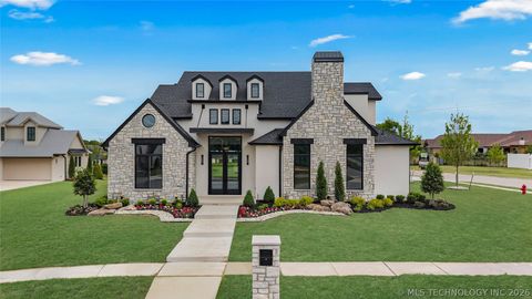 Photo of 303 N 85th Court, Broken Arrow, OK 74014 (MLS # 2617118)