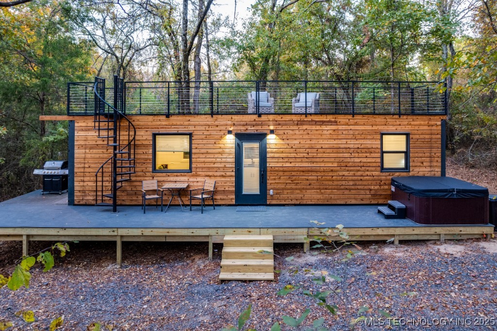 153 Double Oak Drive