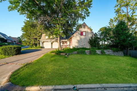 Photo of 5202 E 78th Place, Tulsa, OK 74136 (MLS # 2621793)