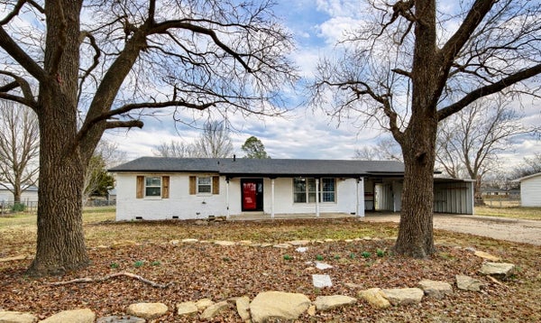 908 W COMMERCIAL ST, HASKELL, OK 74436 - Image 88b3f25a7df0c11bd4543ec0da27360c/722012134