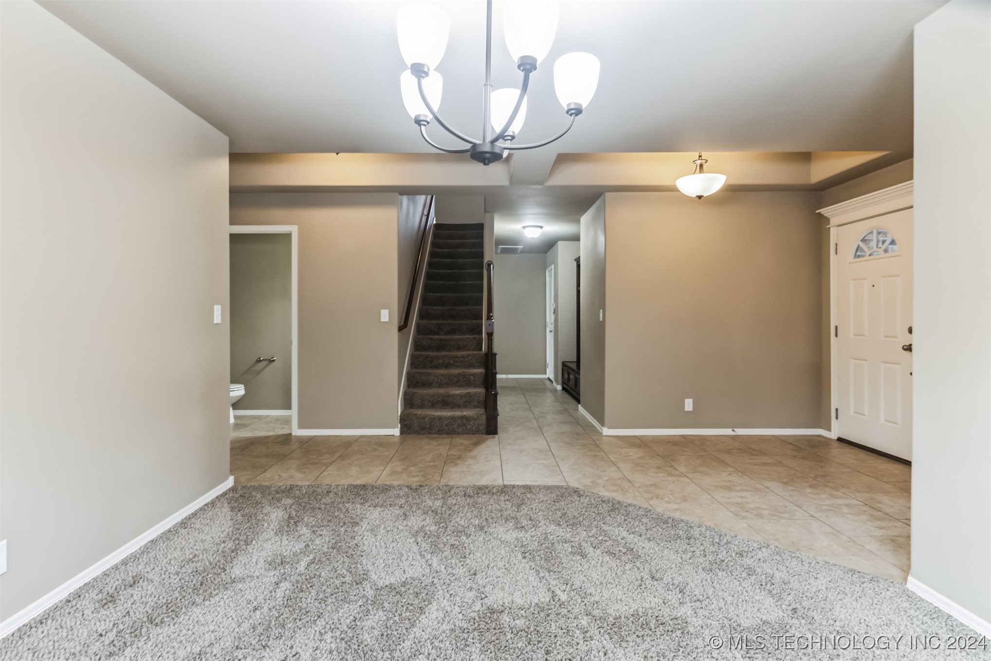 Photo 3 of 21 of 13222 S 21st Street house