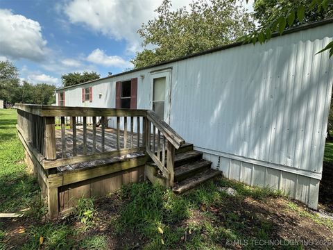 MLS: 2505676