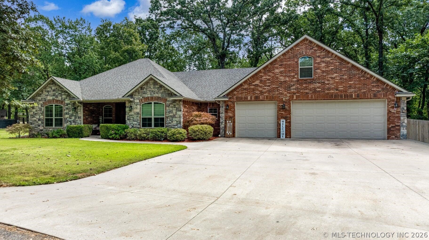 Photo 1 of 63 — 29524 S 585 Court, Grove, OK 74344