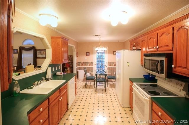 6786 Red Oak