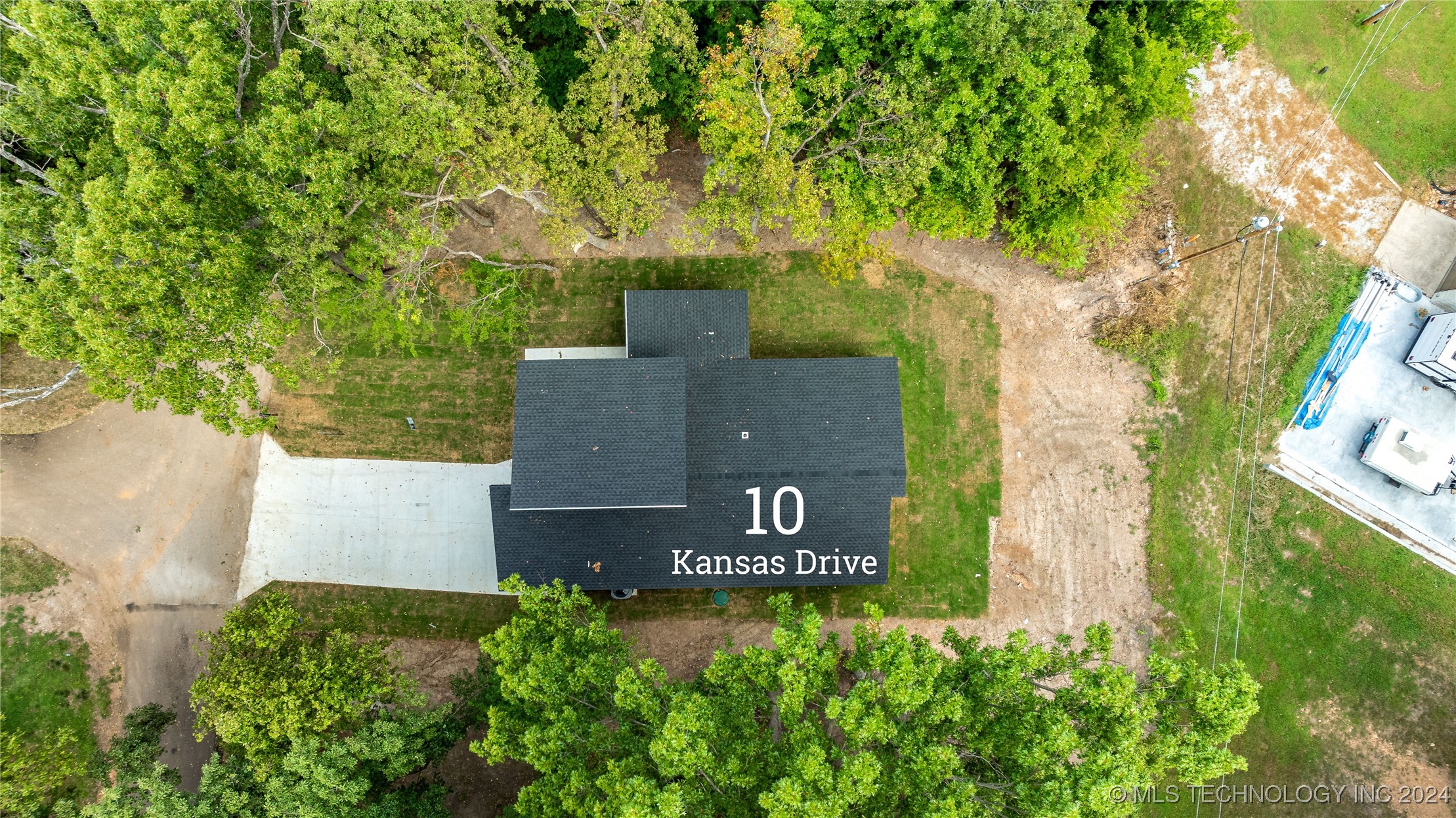 Photo 41 of 42 of 10 Kansas Drive house