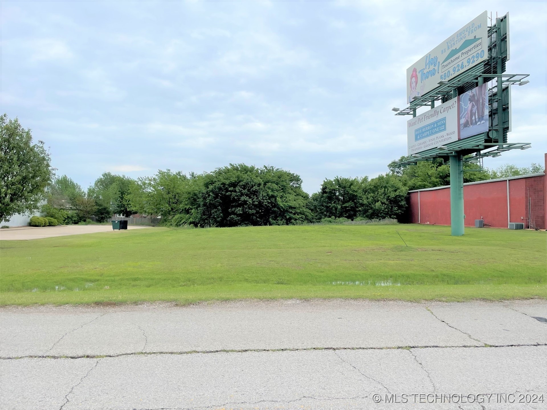 609 Bryan Drive