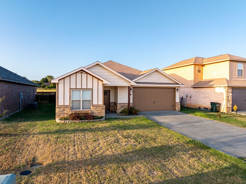 108 Tallgrass Street