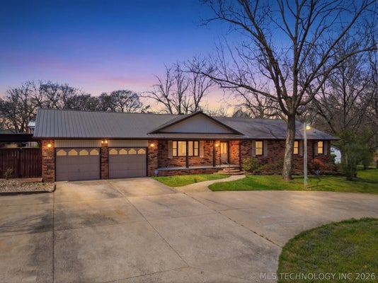 1001 N HOPI ST, CHOUTEAU, OK 74337 - Image 8cb99d3681b4c2dd647059ea8eff668f/734734145