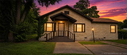 Photo of 1613 E 9th Street, Okmulgee, OK 74447 (MLS # 2621128)