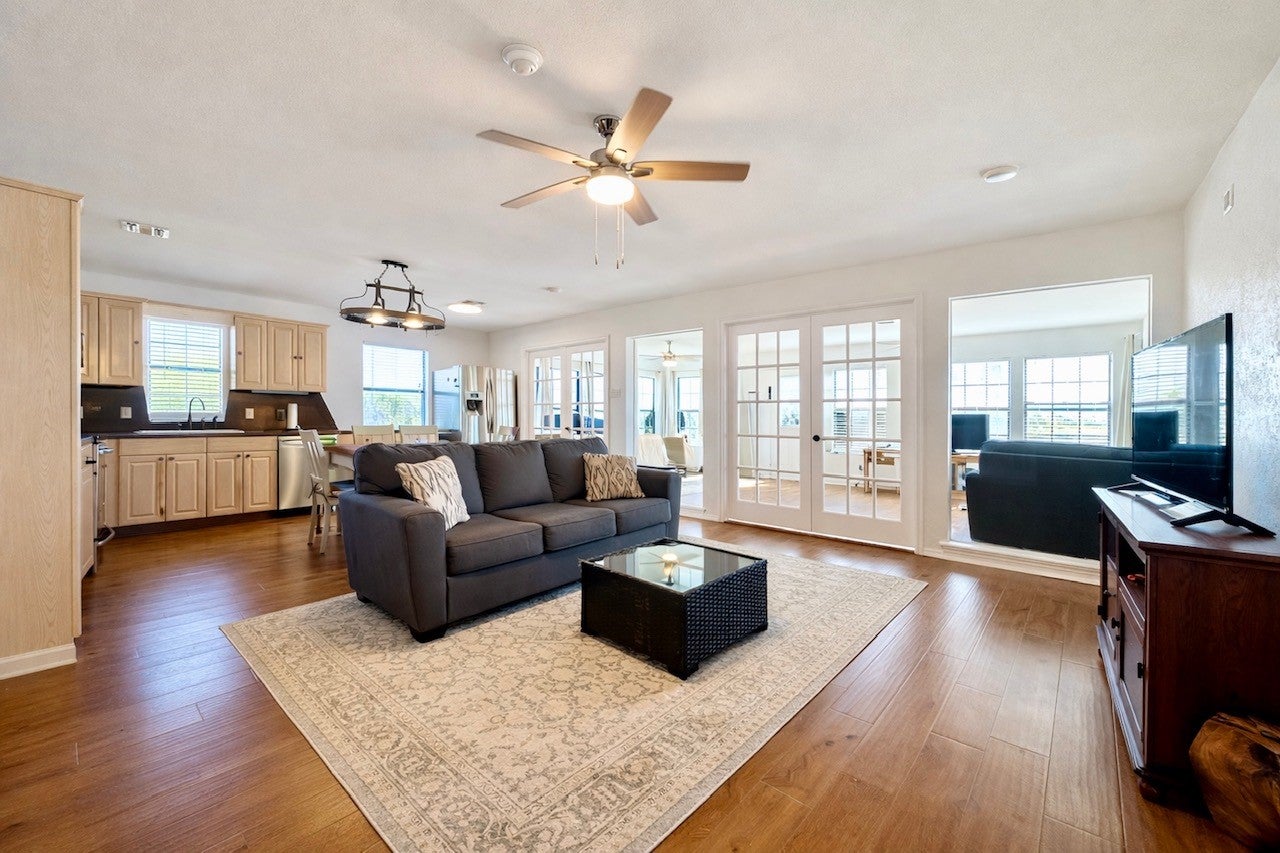 8128 Hwy 70B