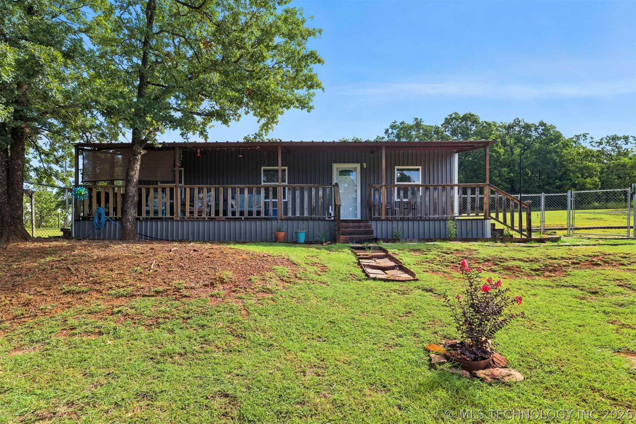 Photo 1 of 27 — 674 Evergreen Lane, Mead, OK 73449