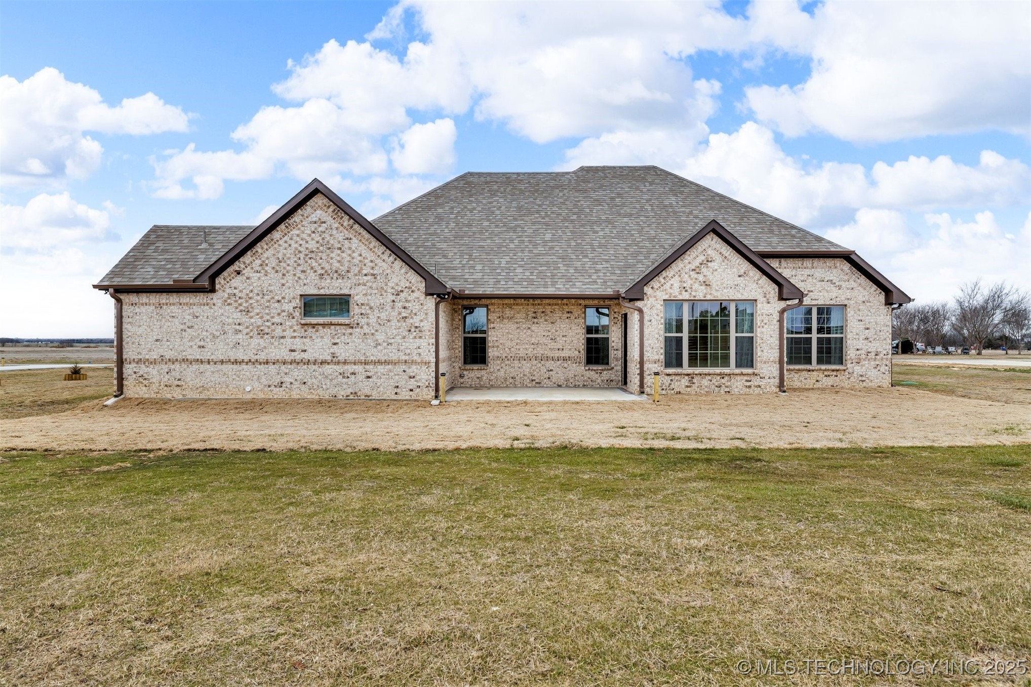177 River Bend