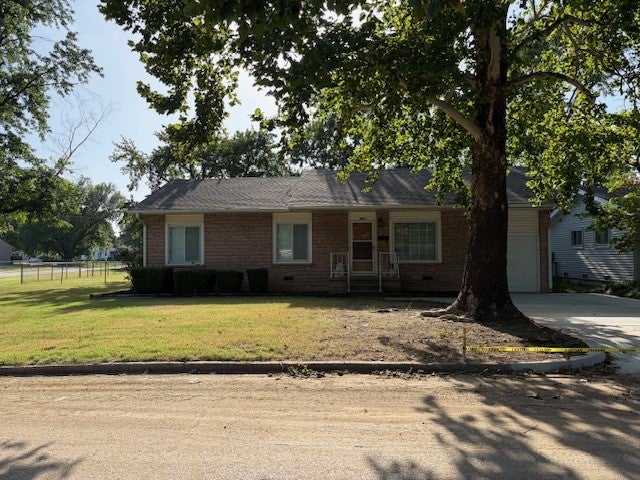Photo 1 of 21 — 1326 N 78th EastAvenue, Tulsa, OK 74115