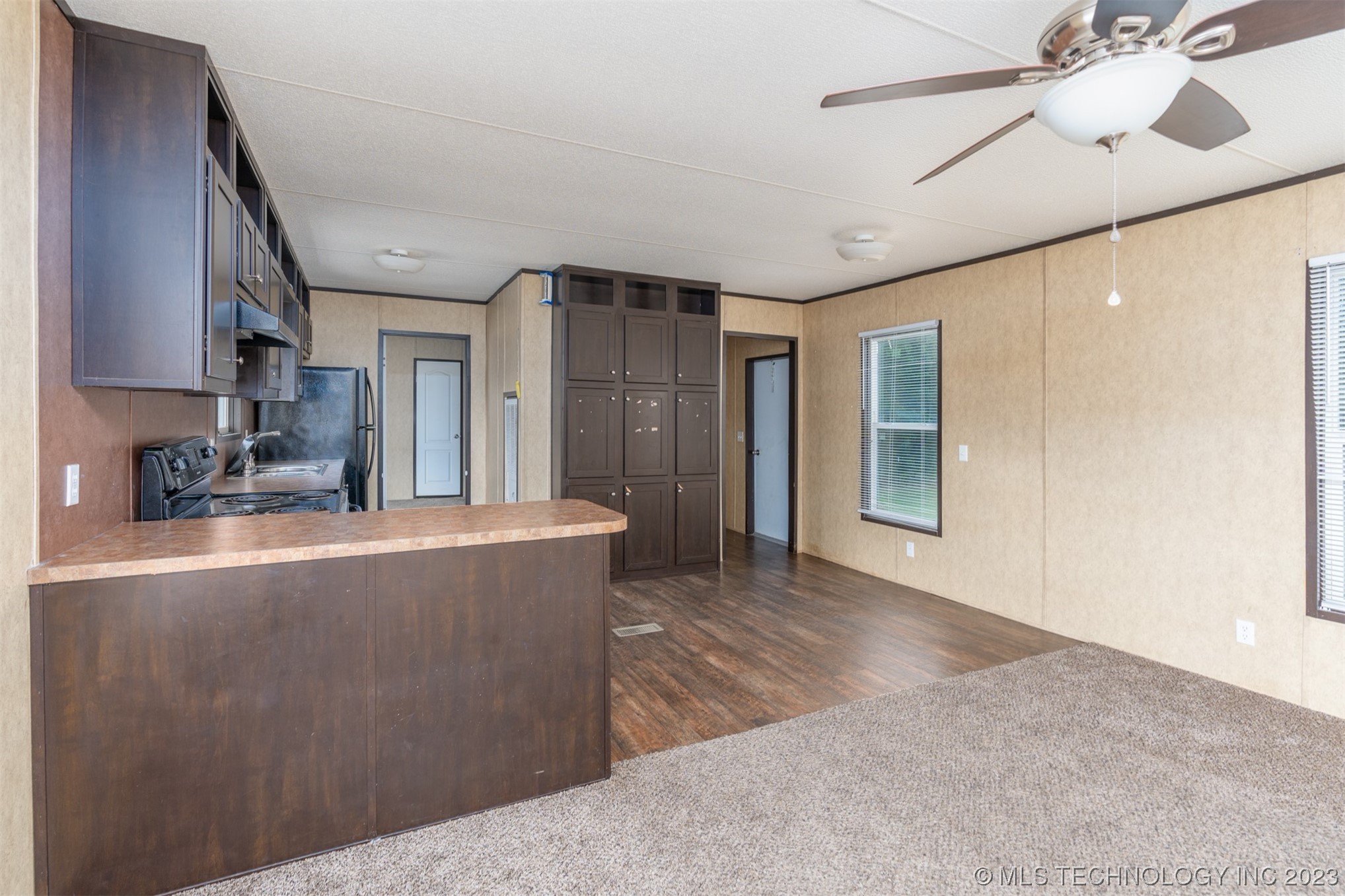 Photo 6 of 50 of 5940 S 385th West Avenue mobile home