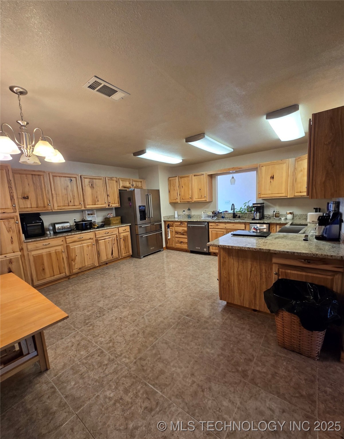 398 Chickasaw Road