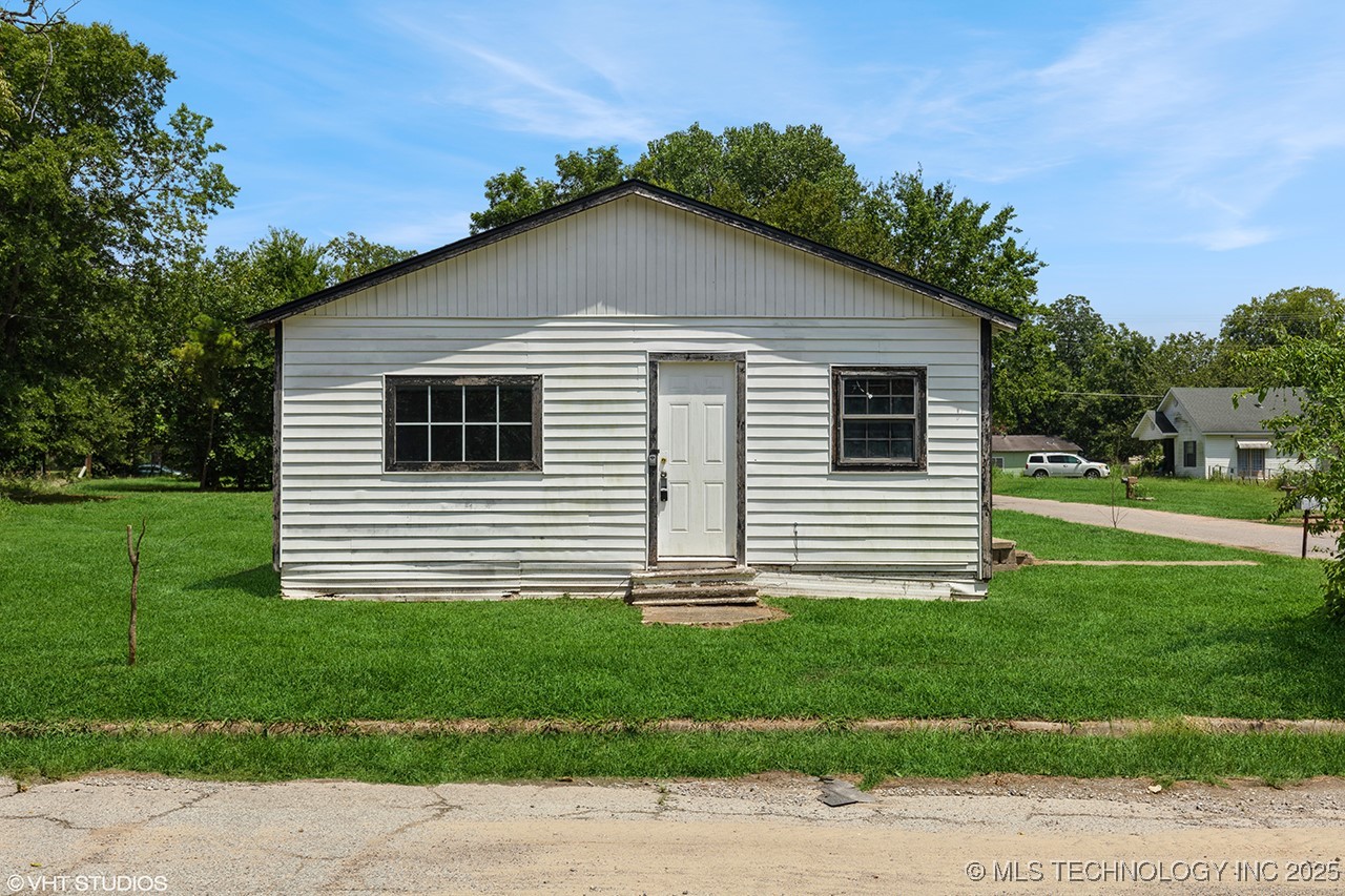 202 E Florida Street