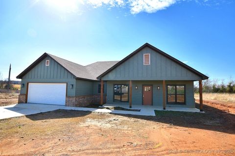 MLS: 2502861