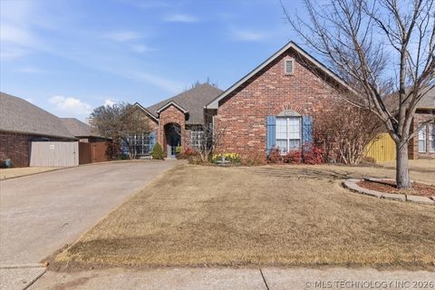 Photo of 3204 W Freeport Street, Broken Arrow, OK 74012 (MLS # 2607239)