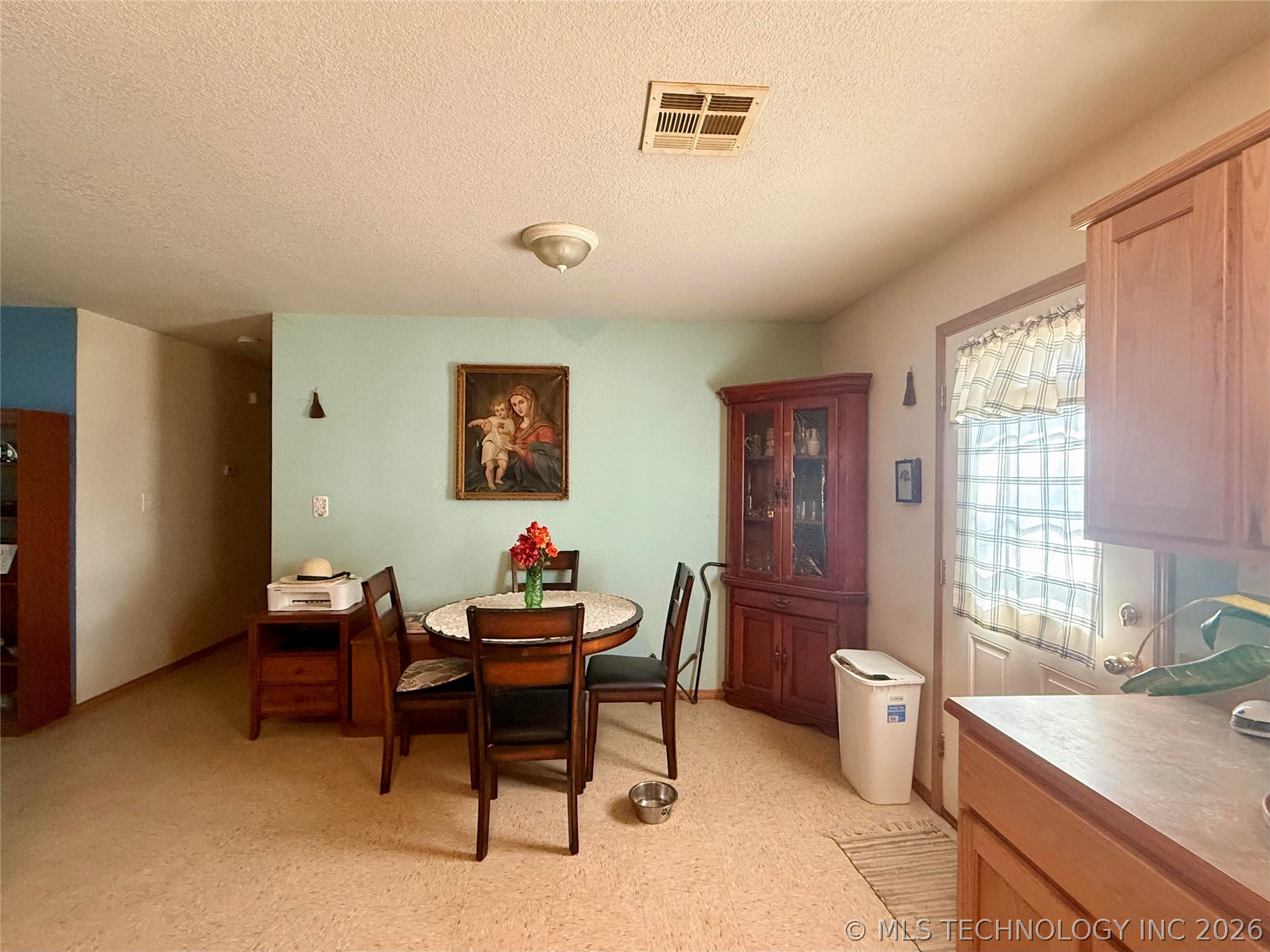 699 Cox Lane