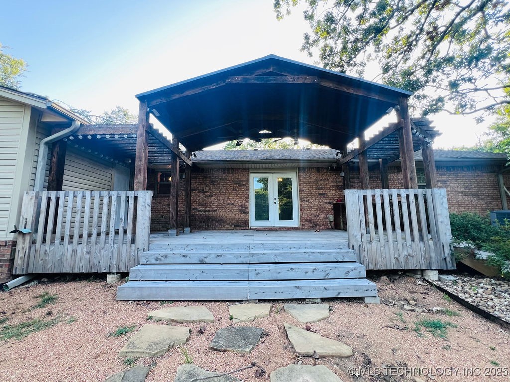 276 Emery Lane